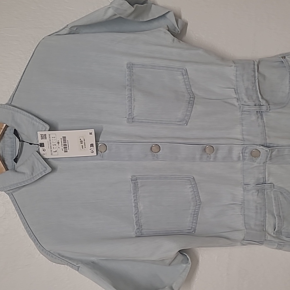 Zara woman’s denim pocket jumpsuit shorts